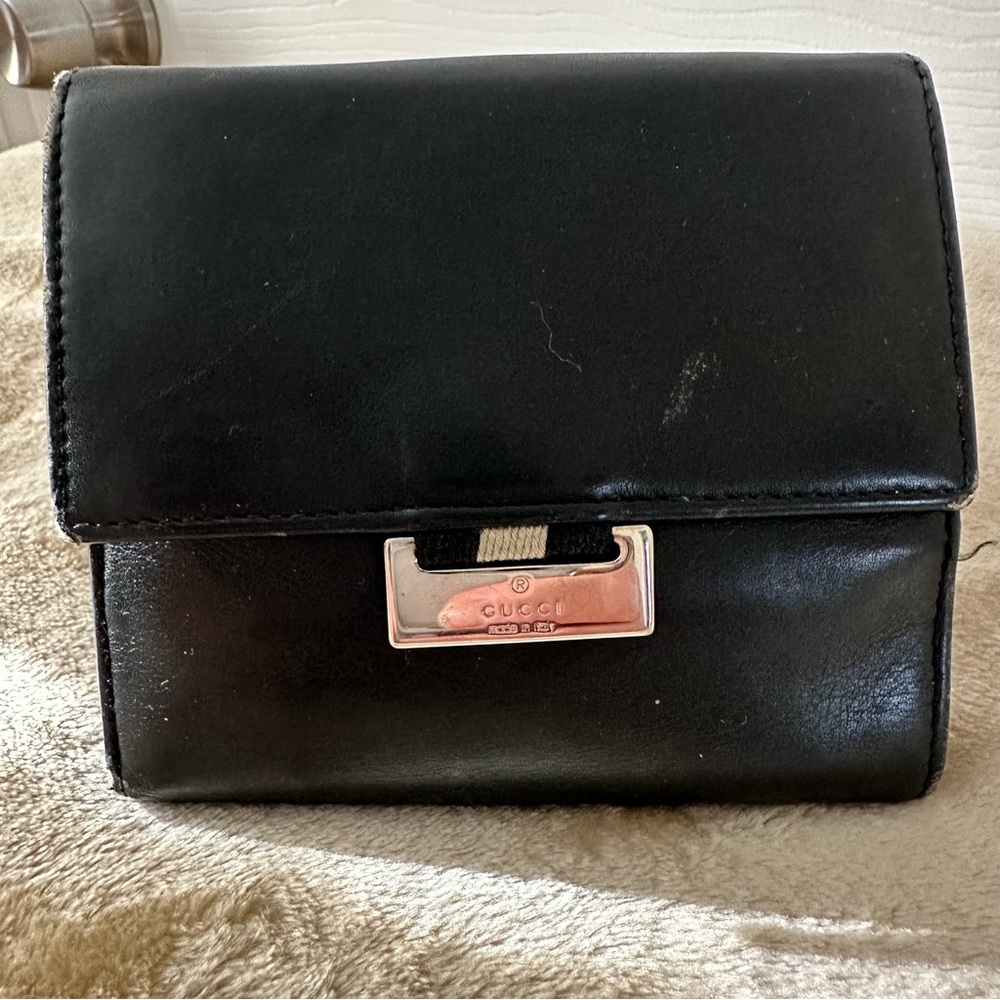 Authentic Men's Gucci Bi-Fold Depero Black Wallet. Used condition. - Picture 7 of 11